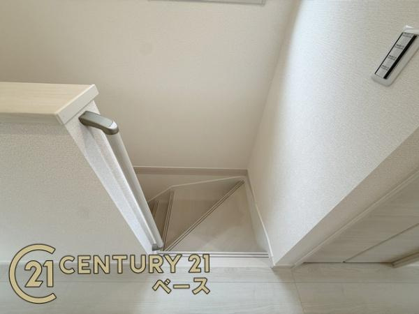 リーブルガーデン東九条町 １号棟 ／新築一戸建の内装|■こちらは2階階段部分です！
