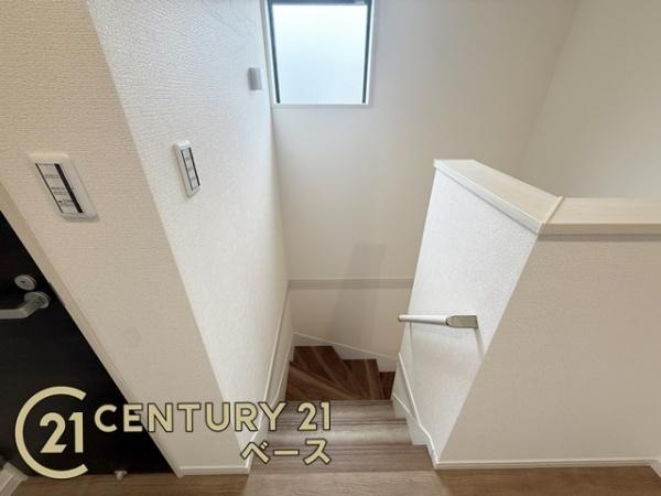 リーブルガーデン東九条町 ２号棟 ／新築一戸建の内装|■こちらは2階階段部分です！