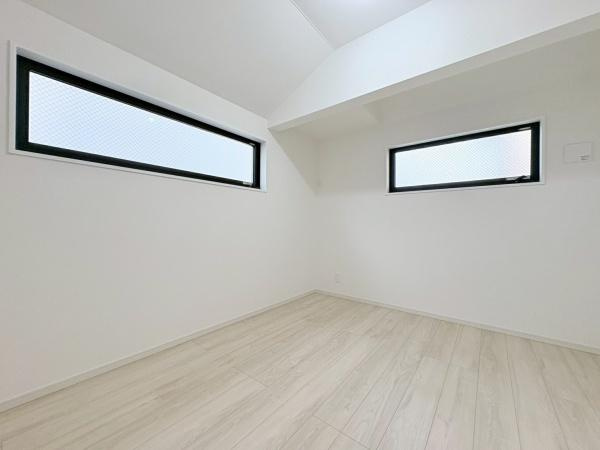 大和市上和田の新築一戸建の洋室|2F洋室4.5帖。