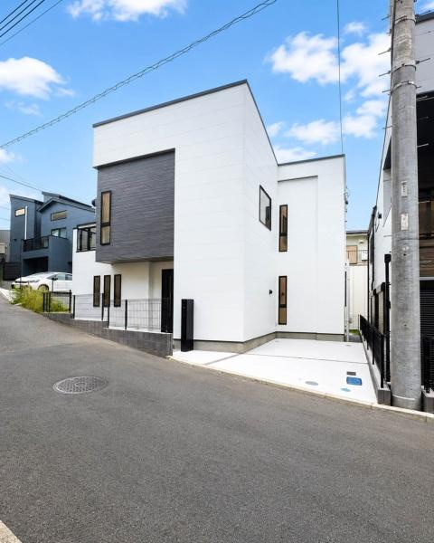 横浜市神奈川区西寺尾３丁目の新築一戸建