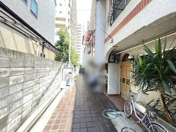 【前面道路含む現地写真】 | 大阪市都島区都島中通3丁目　中古テラスハウス