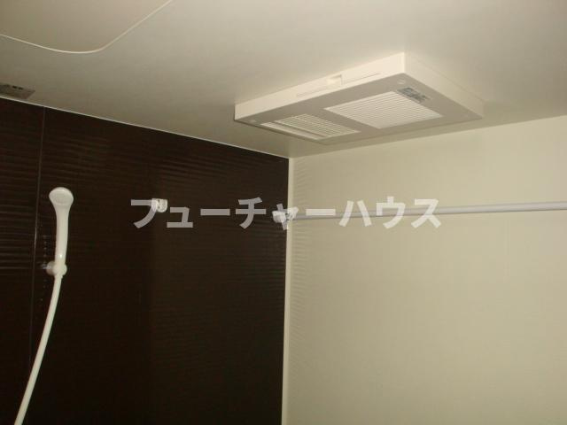 オーク・ヴィレッヂの設備|浴室乾燥機