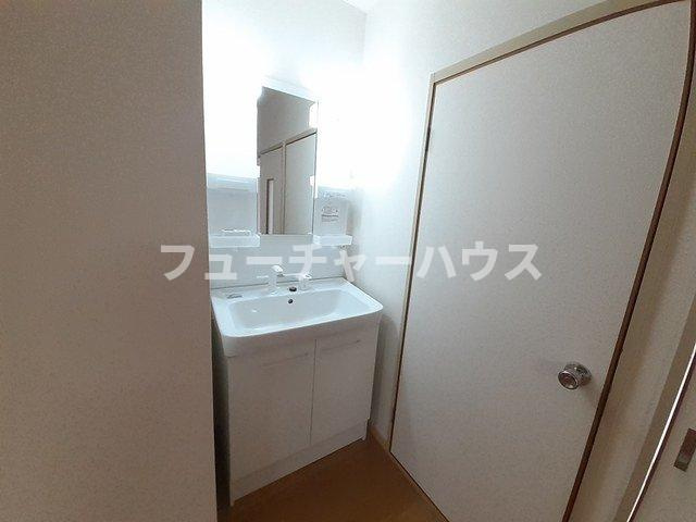 エスタシオンⅠの洗面所|コンパクトで使いやすい洗面所
