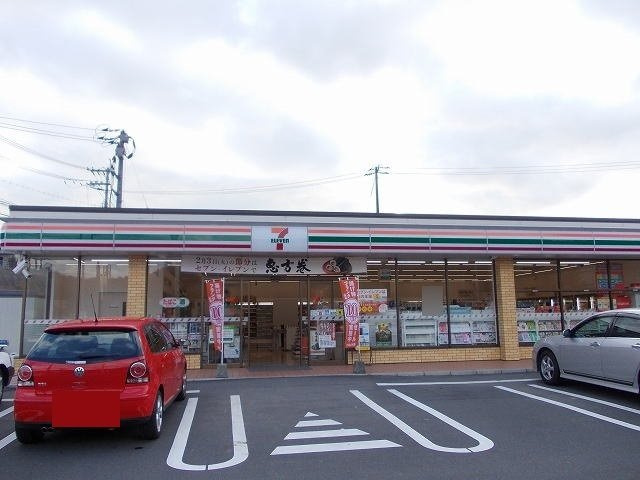 【周辺】 | フルール・メゾンＢ | セブンイレブン宇部片倉店まで400m