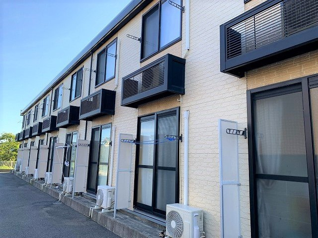 レオパレス川口の外観