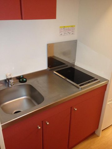 レオパレスＳＨＩＢＩＲＡＫＩのキッチン|コンロの仕様が異なる場合があります