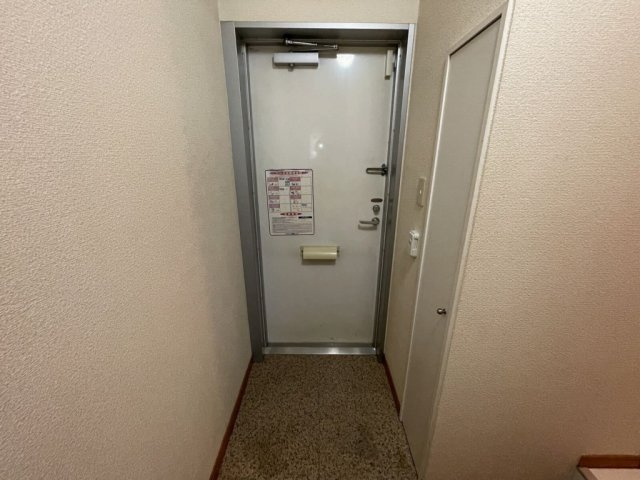 【玄関】 | レオパレスパインマノワール