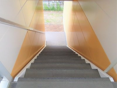 レオパレスフローリッシュのその他|階段上からのアングルです