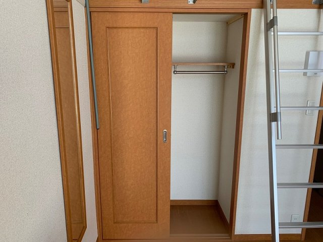 レオパレスＡｘｉｓ　Ｓａｒａの内装|「同タイプの部屋の写真です」「現況優先」