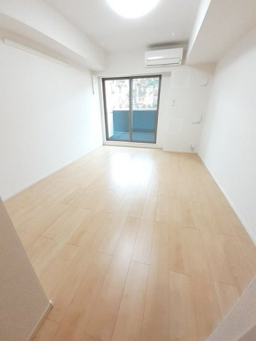 ティ・シュティル　都町の内装