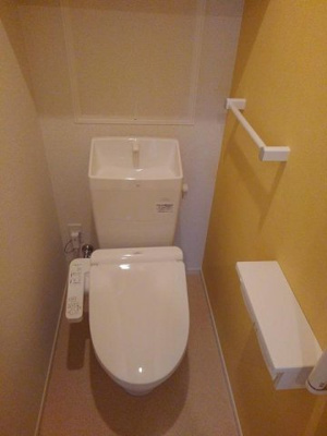 【トイレ】 | フロレゾン | コンパクトで使いやすいトイレです