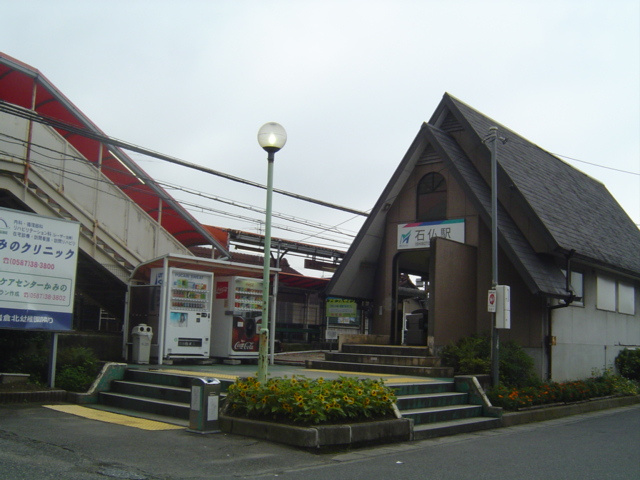 フェアリーガーデン（Fairy Garden）の周辺|石仏駅まで460ｍ