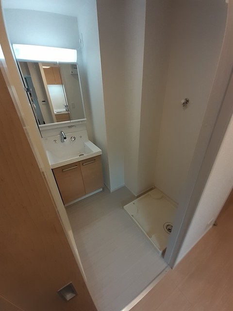 Ｅ．ステージ　新御徒町の洗面所