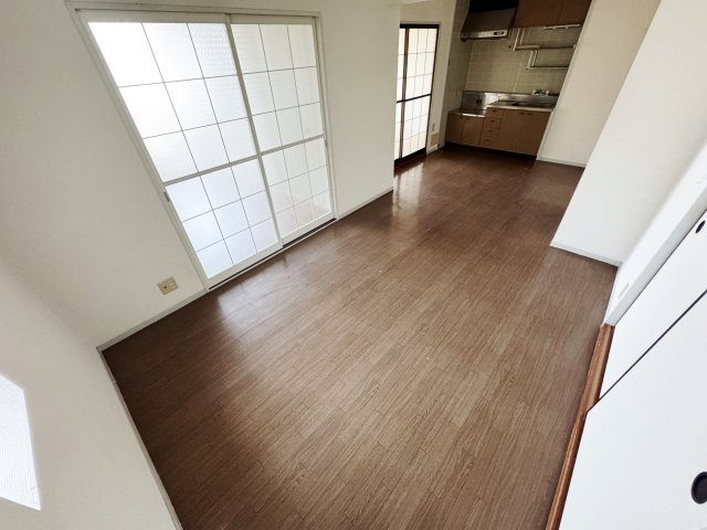 セジュール小屋浦　B棟の居間・リビング
