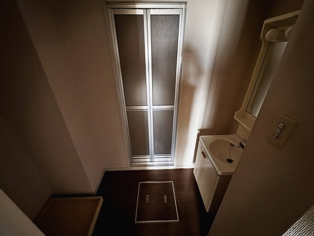 セジュール小屋浦　B棟の洗面所