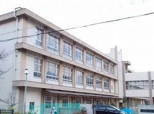 【周辺】 | ソレイユ東山Ⅰ | 灘中学校まで1100m