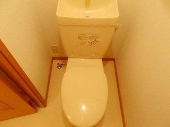 【トイレ】 | ソレイユ東山Ⅰ | 落ち着いた色調のトイレです