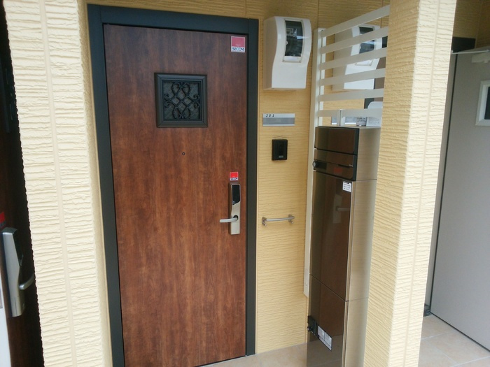 フェリシアⅢのエントランス|※他部屋参考写真