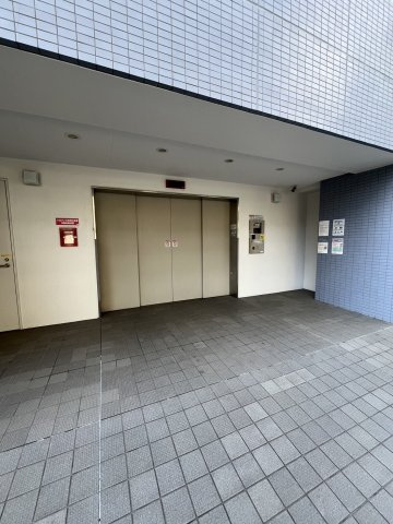 リビオレゾン小石川の駐車場