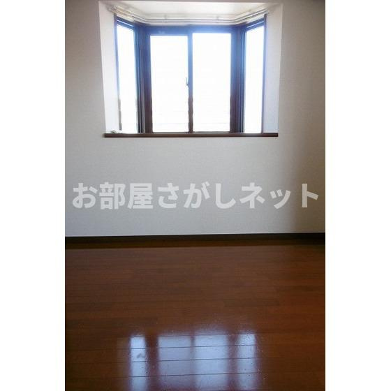 西川ビルのその他|洋室