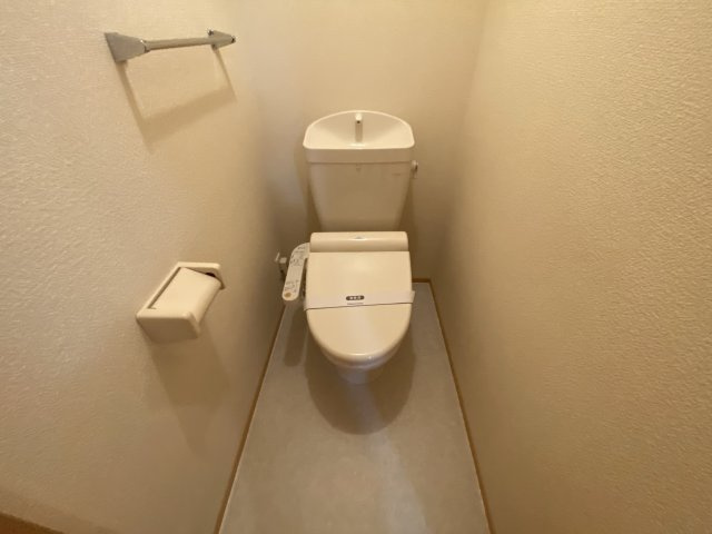 セジュールアカネ　B棟のトイレ