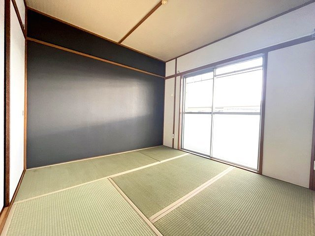 仁川リバーサイドハイツ B棟の和室|2026年3月　畳表替え
あるとやっぱり嬉しい和室。イグサの香りに癒されます。
