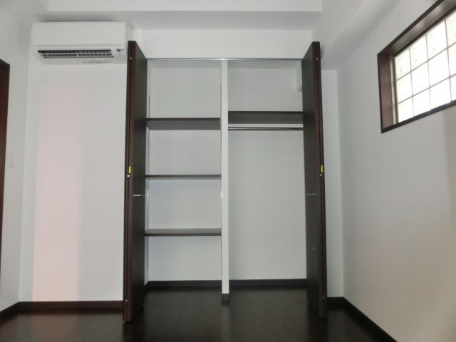 エスレジデンス淀屋橋の収納|専用の収納スペースです