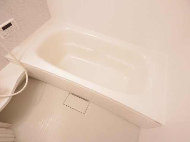 ラ・ルーチェBの浴室