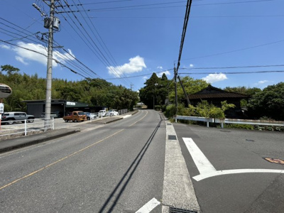 【前面道路含む現地写真】 | 都城市横市町　652万円