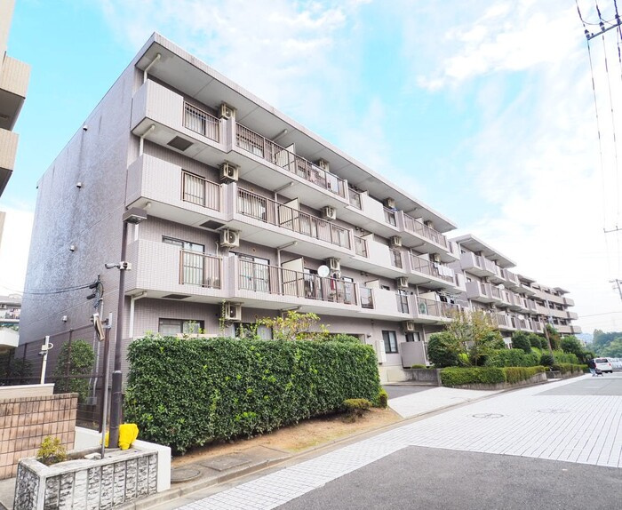 川崎市麻生区上麻生４丁目の賃貸マンション