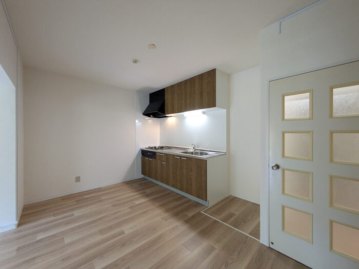 川崎市麻生区上麻生４丁目の賃貸マンションの居間・リビング|※他部屋参考写真