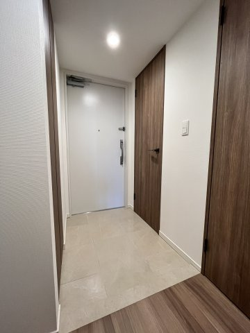 【玄関】