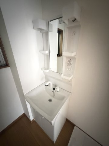 中天マンションの洗面所