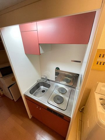 レオパレスユバのキッチン