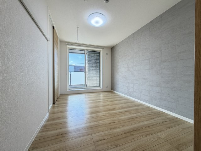 GRANDISの洋室