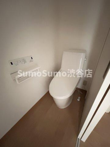 東ビルのトイレ|トイレです