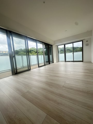 S-RESIDENCE愛宕SOUTHの居間・リビング