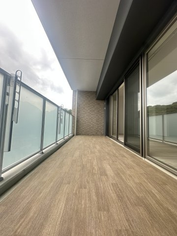 S-RESIDENCE愛宕SOUTHのバルコニー