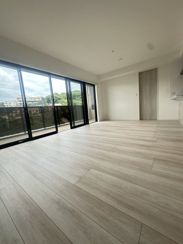 S-RESIDENCE愛宕SOUTHの居間・リビング