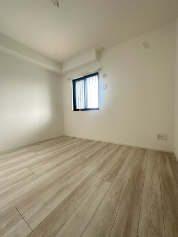 S-RESIDENCE愛宕SOUTHの洋室