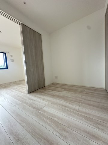 S-RESIDENCE愛宕SOUTHの洋室