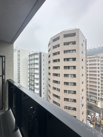 アーバネックス東梅田のバルコニー