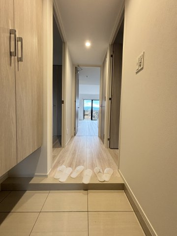 S-RESIDENCE愛宕SOUTHの玄関