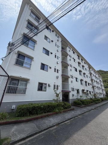 高倉台10団地43号棟の外観