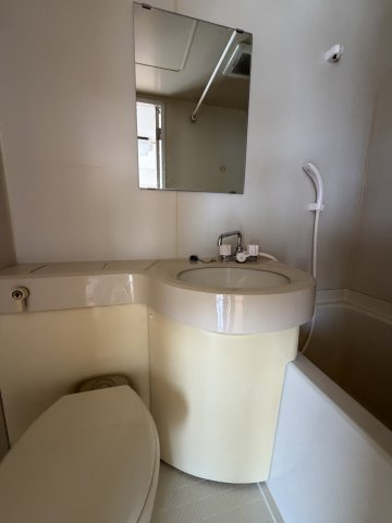 ロゼメゾン須磨の洗面所