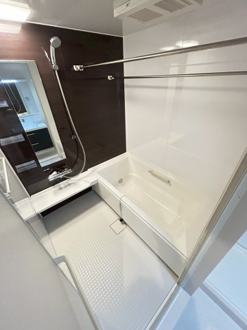 LaLaBrezza芦屋翠ケ丘の浴室