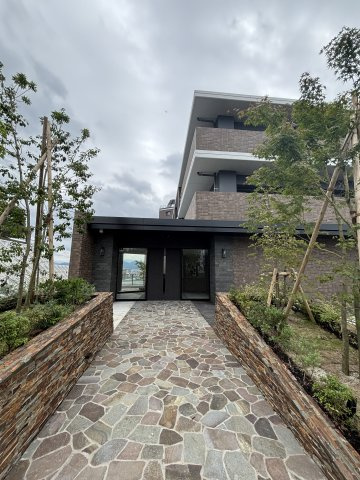 S-RESIDENCE愛宕SOUTHのエントランス