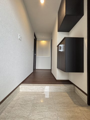 S-RESIDENCE愛宕SOUTHの玄関