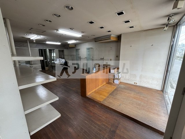 柏原市清州１丁目の店舗一部の内装