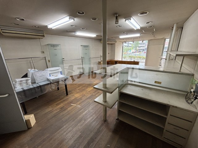 柏原市清州１丁目の店舗一部の内装